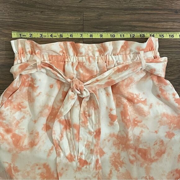 NWT BCBGeneration Tie-Dye ​​Paper Bag Shorts Pink and White TIE DYE Size Medium - Picture 10 of 13